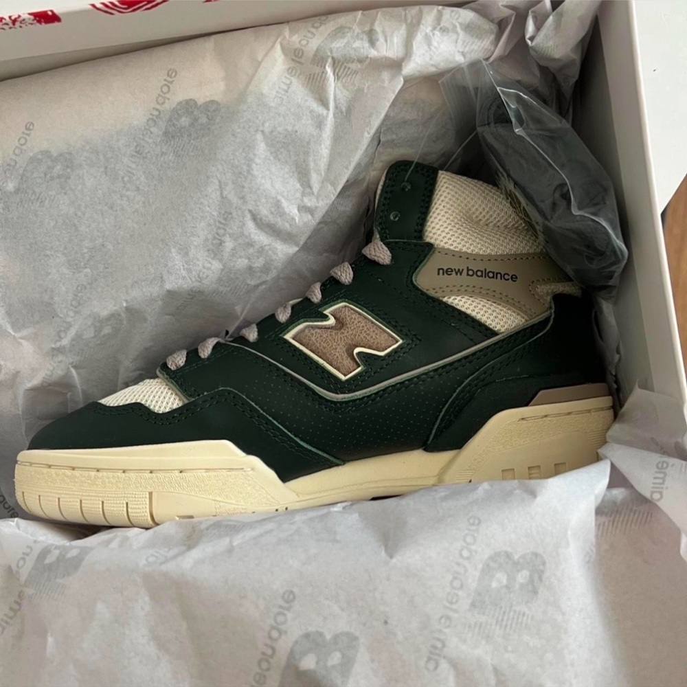 ALD / New Balance 650R- dark green